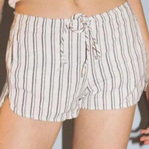 Brandy Melville linen shorts